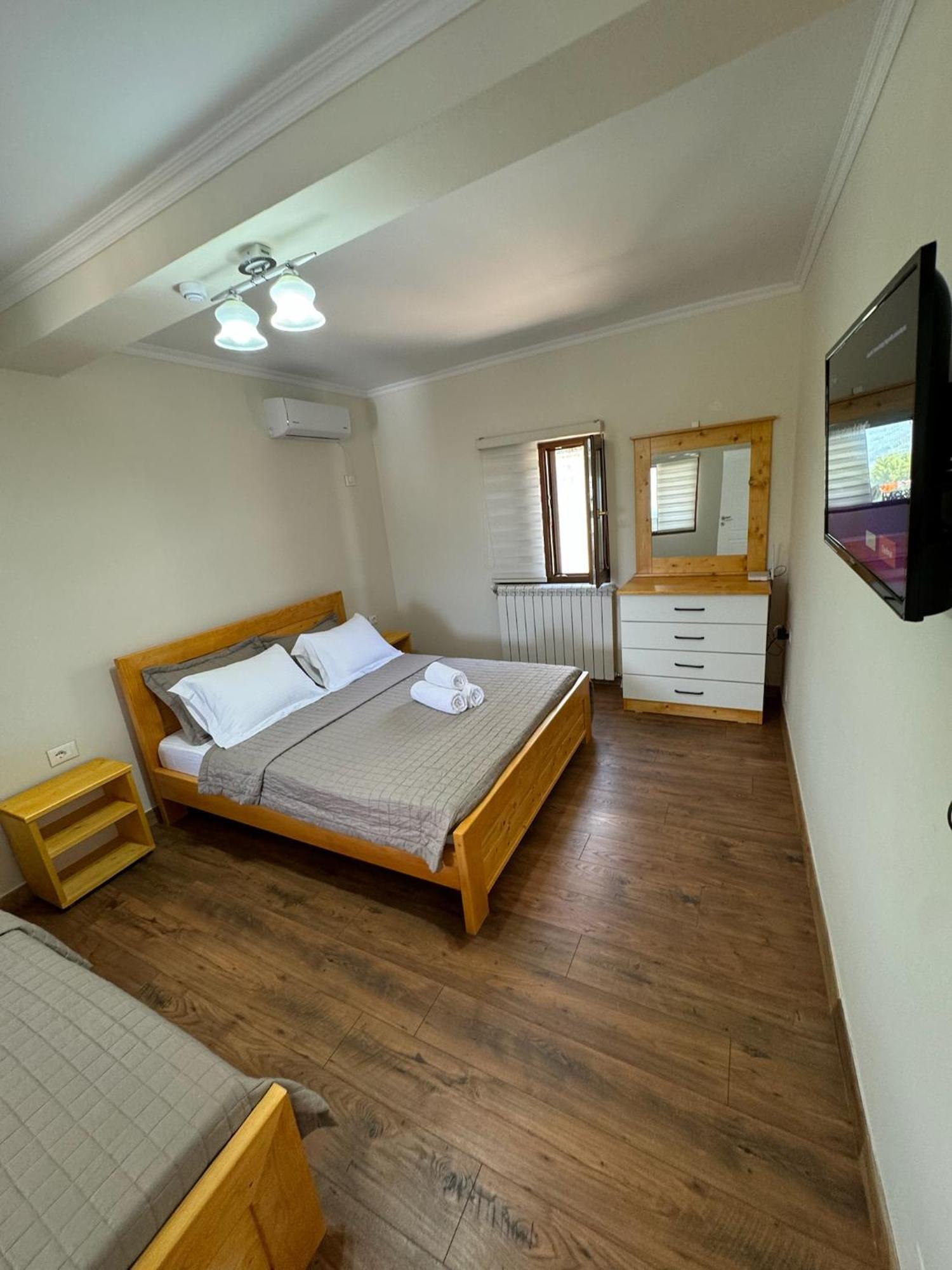 Villa Sana Rooms Përmet Екстериор снимка