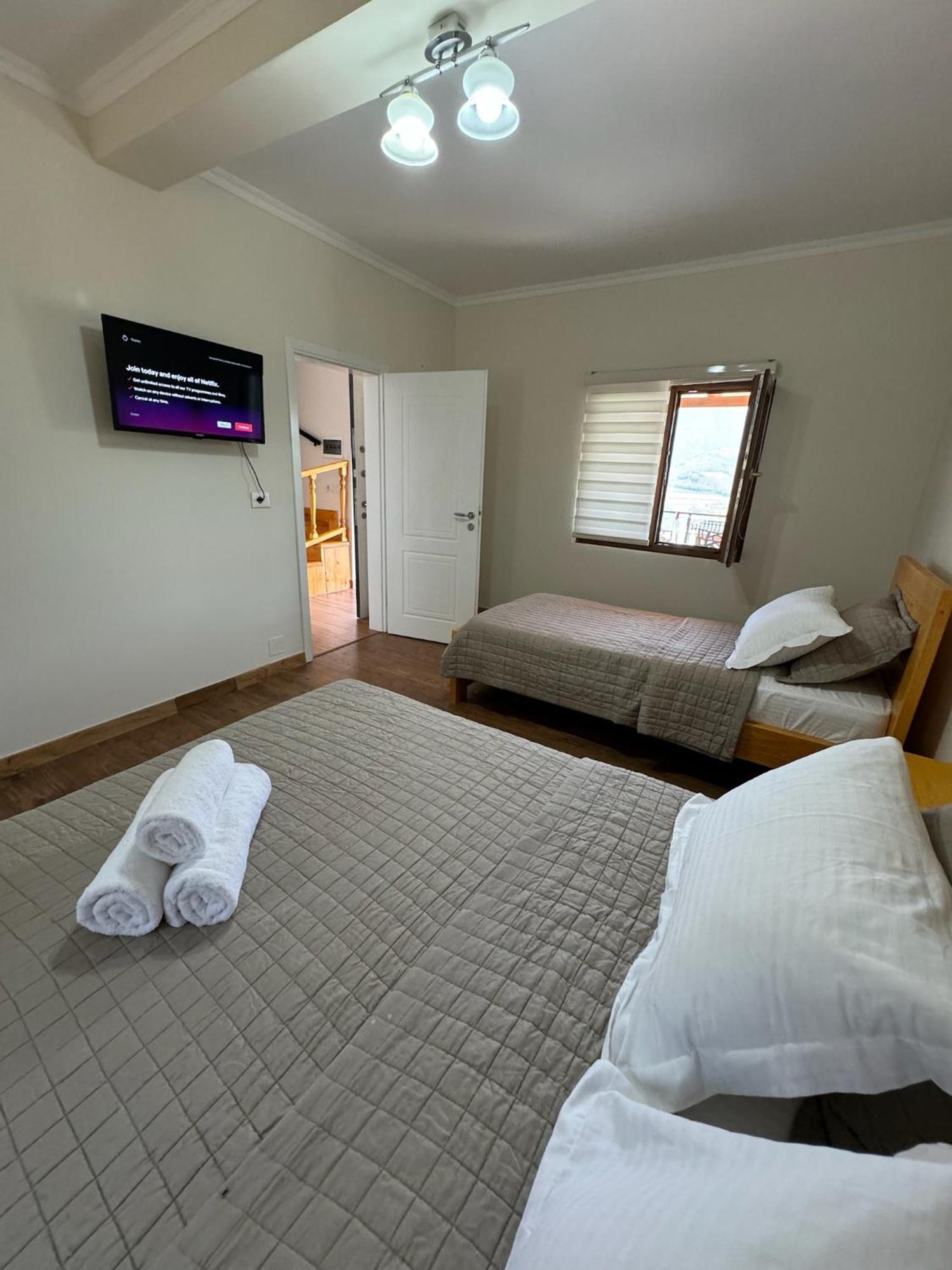 Villa Sana Rooms Përmet Екстериор снимка