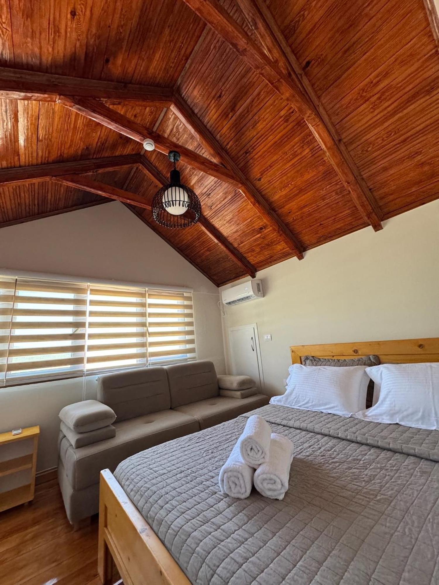 Villa Sana Rooms Përmet Екстериор снимка