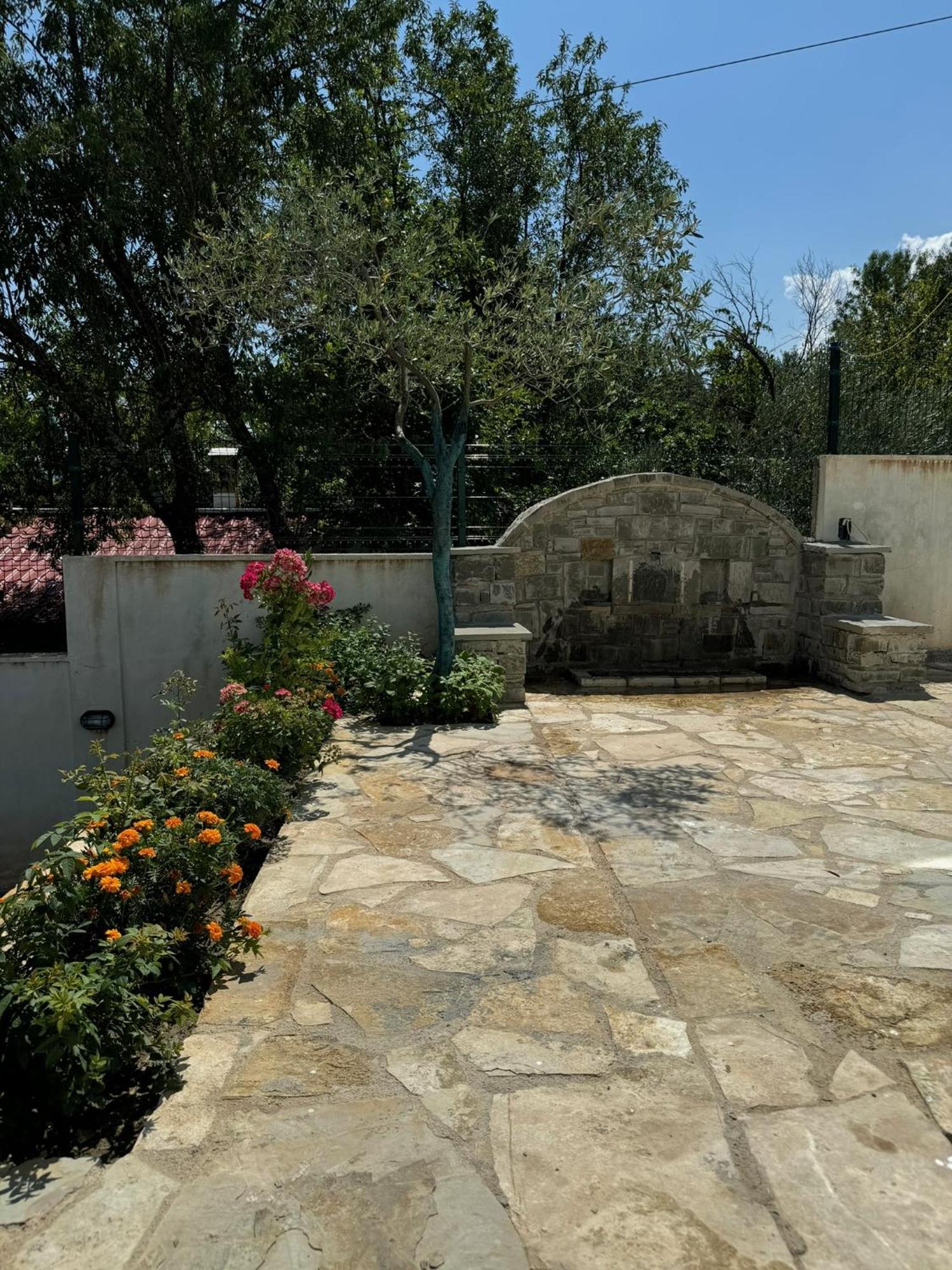 Villa Sana Rooms Përmet Екстериор снимка