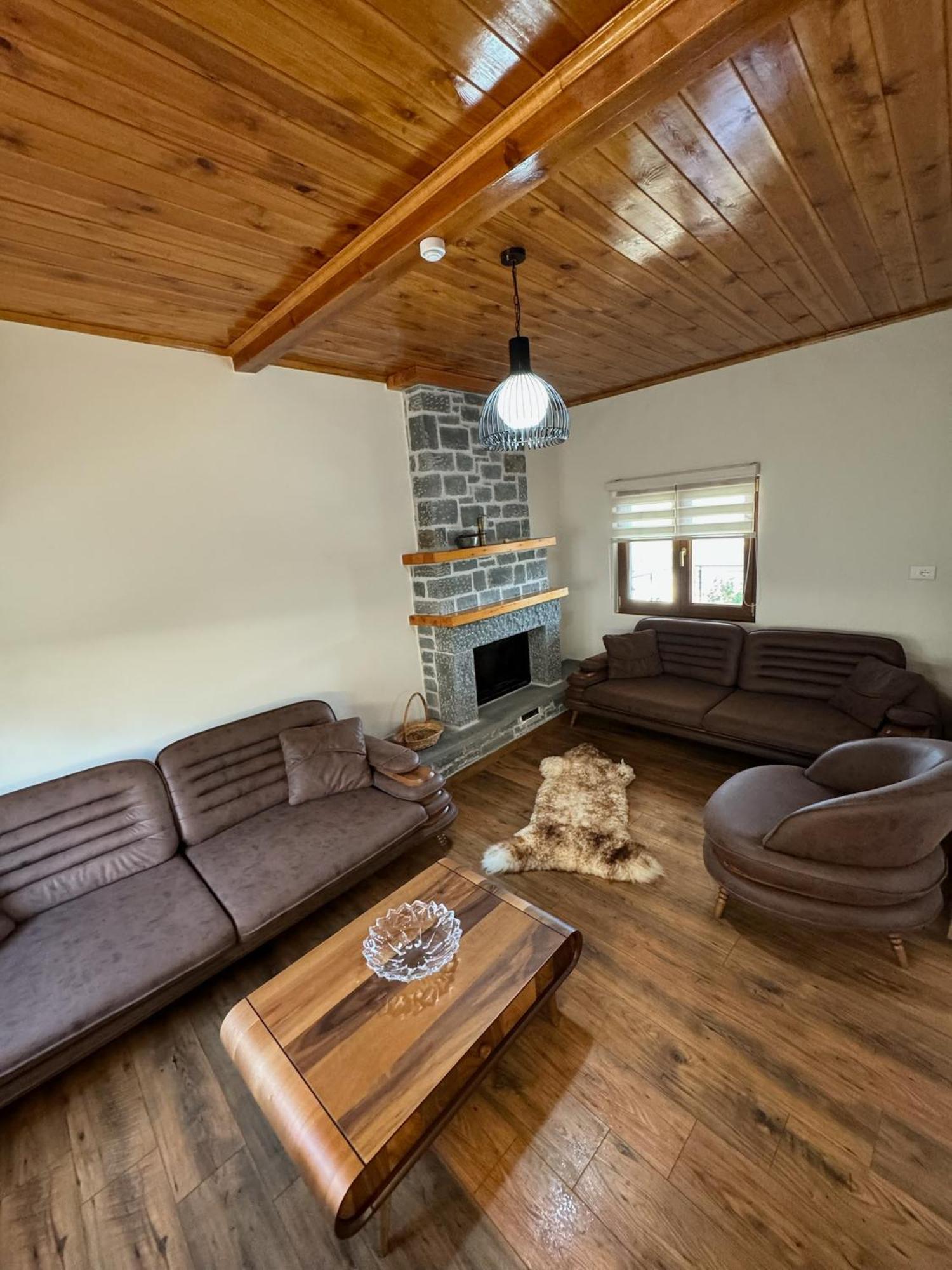 Villa Sana Rooms Përmet Екстериор снимка